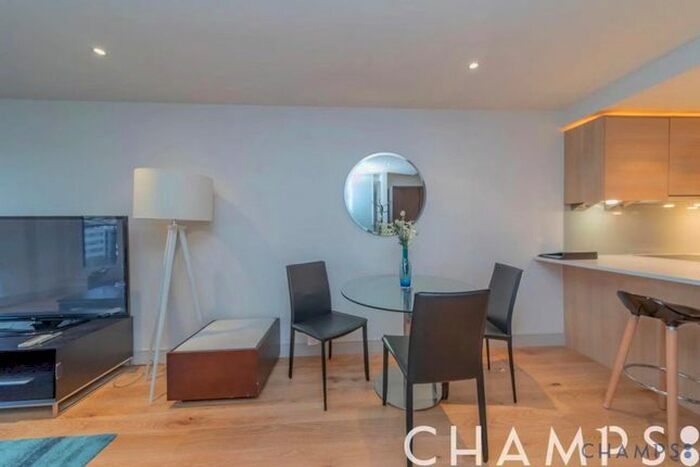 Studio To Rent In Octavia House, Townmead Road, London, SW6