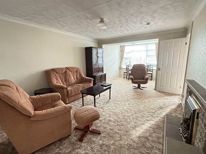 2 Bedroom Bungalow For Sale In Shearwater Grove, Innsworth, Gloucester, GL3