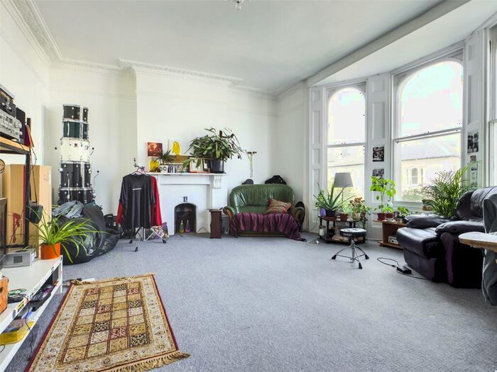 2 Bedroom Apartment To Rent In Albany Villas, Flat, BN3