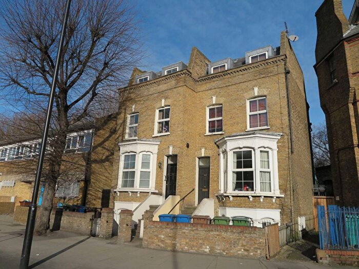 1 Bedroom Flat To Rent In Abbeyfield Road, London, SE16