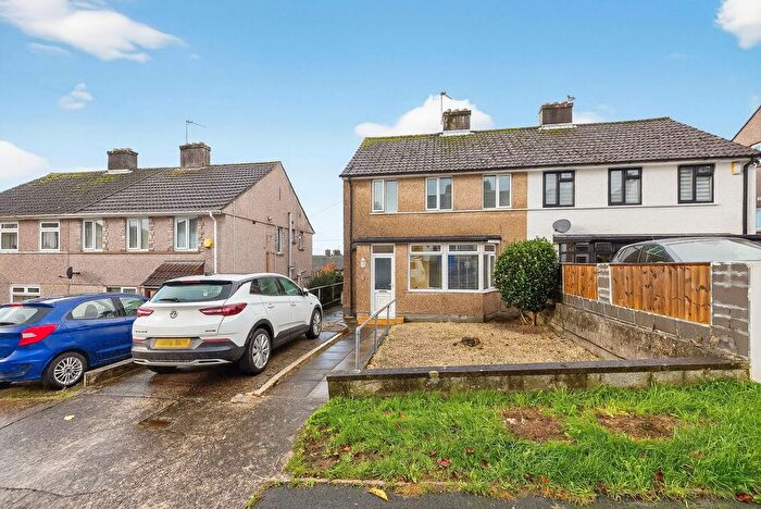 3 Bedroom Semi Detached House For Sale In Hexham Place, Plymouth, PL2
