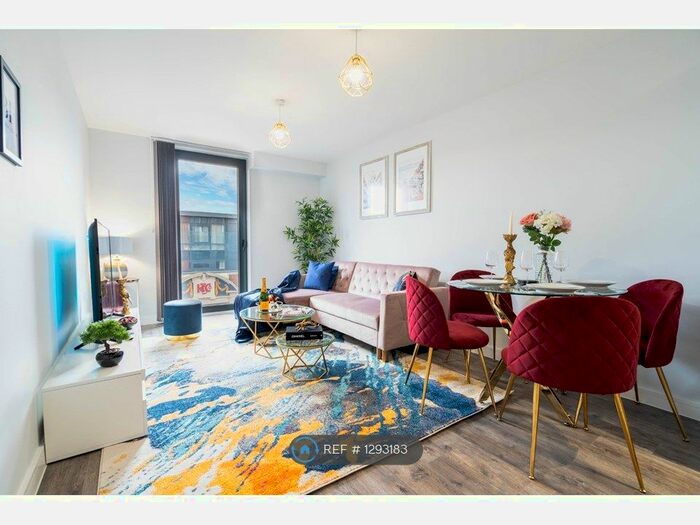 2 Bedroom Flat To Rent In Modern 2 Bedroom, Birmingham B12