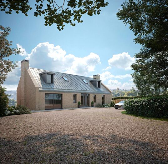 4 Bedroom Detached House For Sale In Witney Road, Finstock, Chipping Norton, OX7
