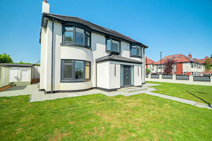 4 Bedroom Detached House For Sale In Thornholme Road, Sunderland, SR2