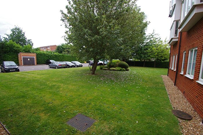 Studio To Rent In , Watford, WD18