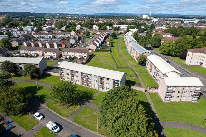 2 Bedroom Flat For Sale In Bowhouse Road, Grangemouth, FK3