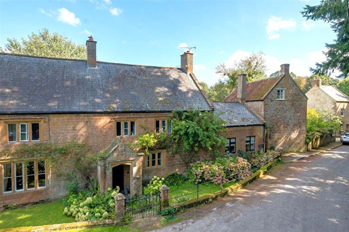 4 Bedroom Semi-Detached House For Sale In Compton Durville, South Petherton, TA13