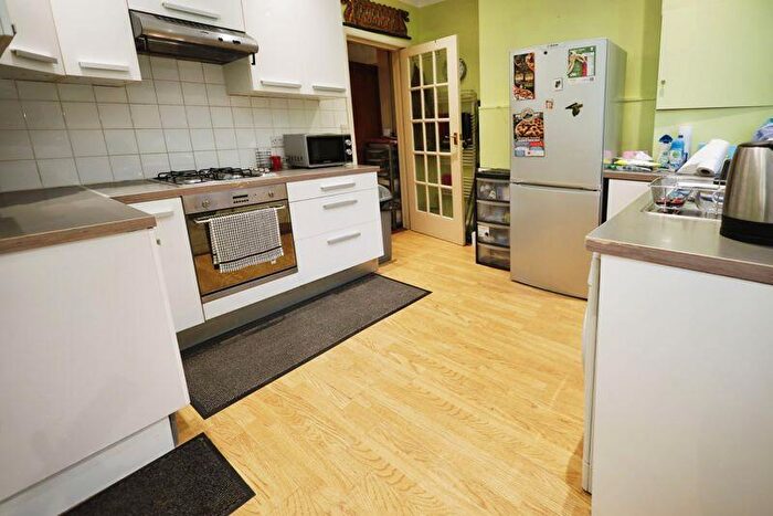 1 Bedroom Flat To Rent In Winton, Bournemouth, BH9