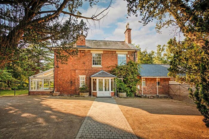 6 Bedroom Detached House To Rent In Mitre Drive, Repton, Derby, DE65