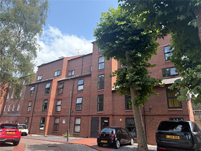1 Bedroom Apartment For Sale In The Chandlers, The Calls, Leeds, LS2