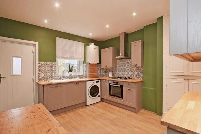 3 Bedroom Terraced House To Rent In Brooklyn Road, Sheffield, S8