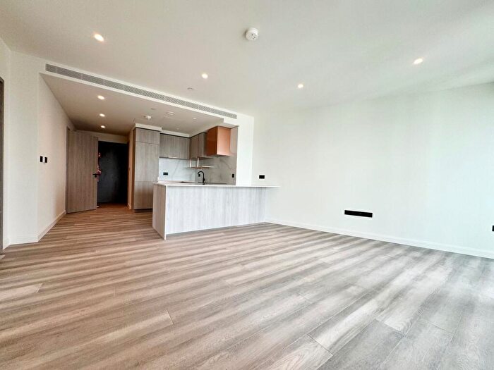 1 Bedroom Apartment To Rent In Flat, Marsh Wall, London, E14
