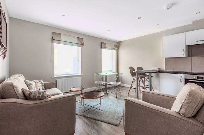 2 Bedroom Property To Rent In Stert Street, Abingdon, OX14