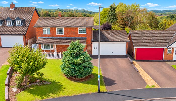 4 Bedroom Detached House For Sale In Stephenson Avenue On Gonerby Hill Foot In Grantham, NG31