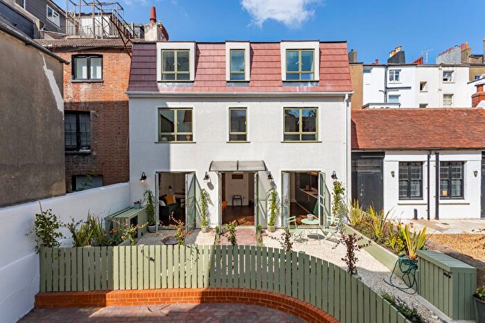 3 Bedroom Semi Detached House For Sale In Marine Gardens, Brighton, BN2