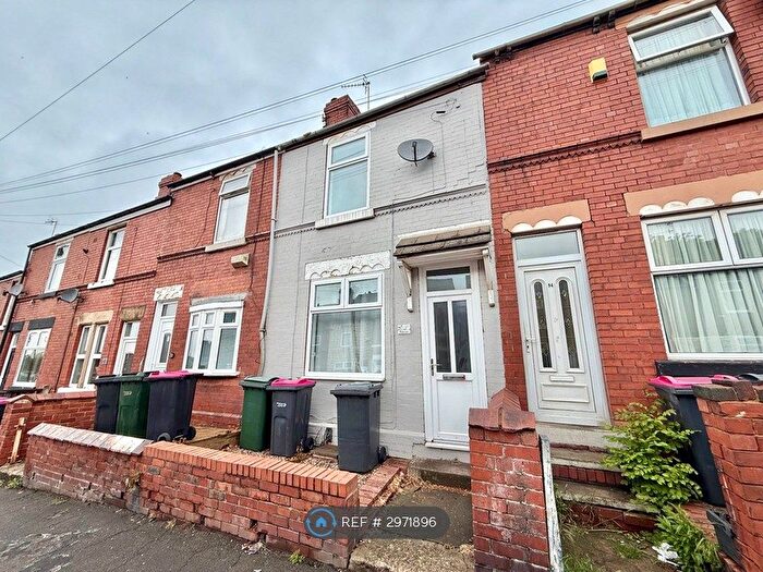 2 Bedroom Terraced House To Rent In Claypit Lane, Rotherham, S62