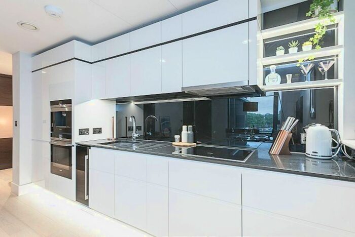 1 Bedroom Flat To Rent In Albert Embankment, Albert Embankment, London, SE1