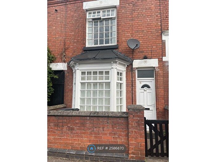 2 Bedroom Terraced House To Rent In Knighton Lane, Leicester, LE2