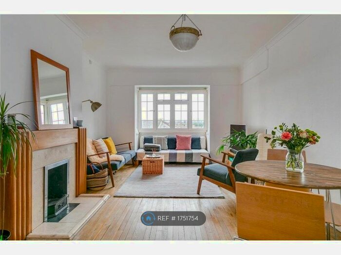 1 Bedroom Flat To Rent In Barnes High Street, London, SW13