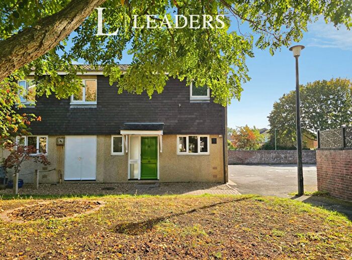 3 Bedroom End Of Terrace House For Sale In Merganser Close, Gosport, PO12
