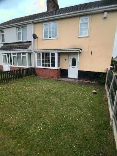 3 Bedroom Semi-Detached House To Rent In Caxton Road, Woodlands, DN6