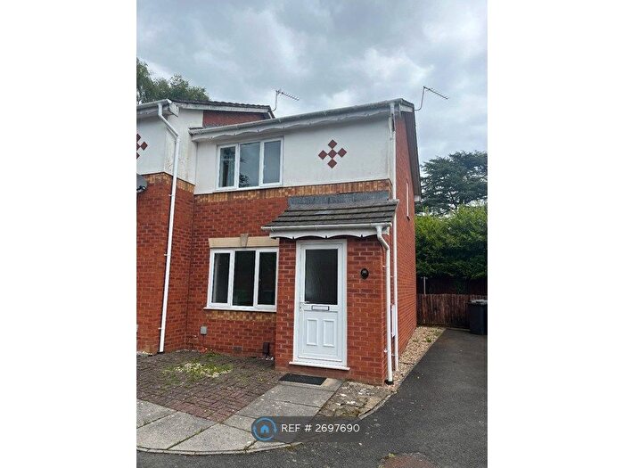 2 Bedroom End Of Terrace House To Rent In Guinevere Way, Exeter, EX4