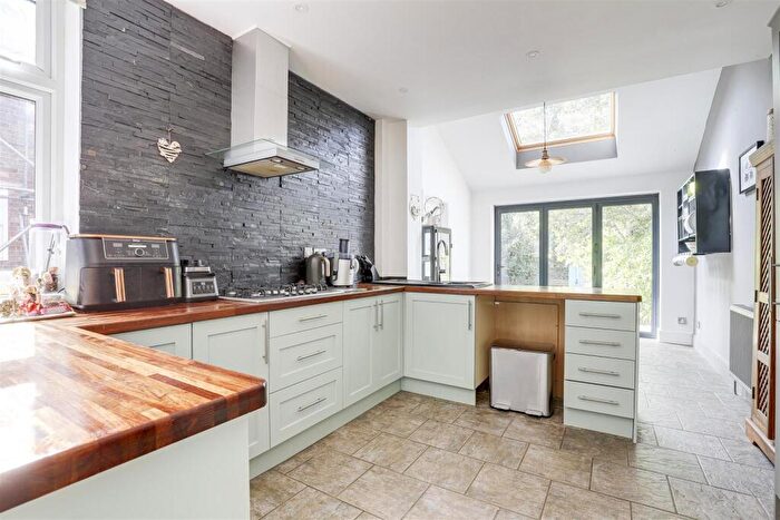 5 Bedroom Semi-Detached House For Sale In Rutland Road, West Bridgford, Nottinghamshire, NG2
