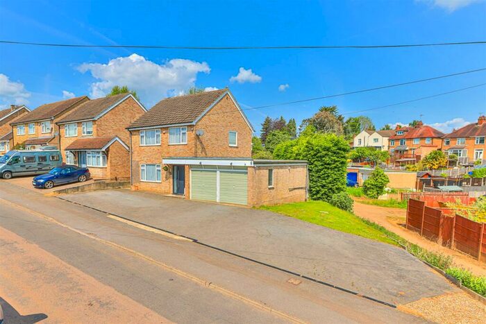 3 Bedroom Detached House To Rent In Dunkirk Avenue, Desborough, Kettering, NN14