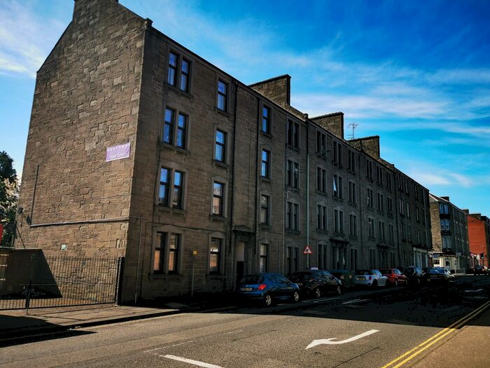 2 Bedroom Flat To Rent In H, Constitution Street, DD3