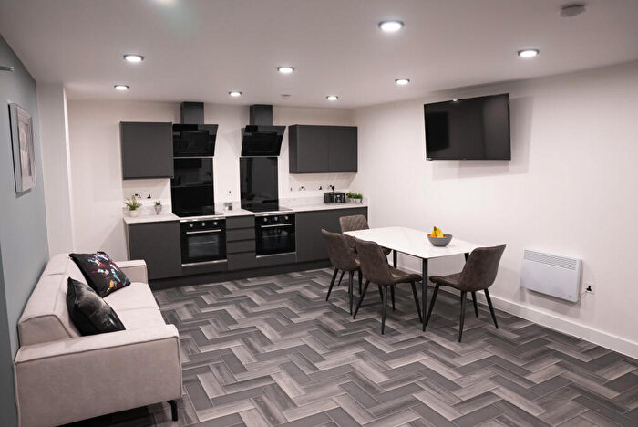 1 Bedroom Apartment For Sale In High Road, Chilwell, Nottinghamshire, NG9