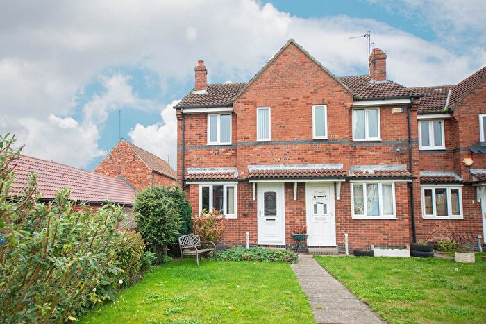 2 Bedroom End Of Terrace House To Rent In Old Farm Close, Ottringham, HU12
