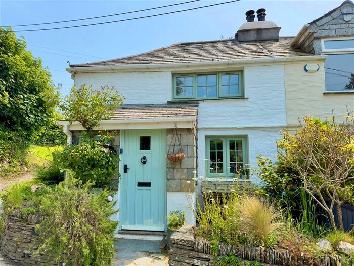 1 Bedroom Semi-Detached House For Sale In Trewalder, Delabole, PL33