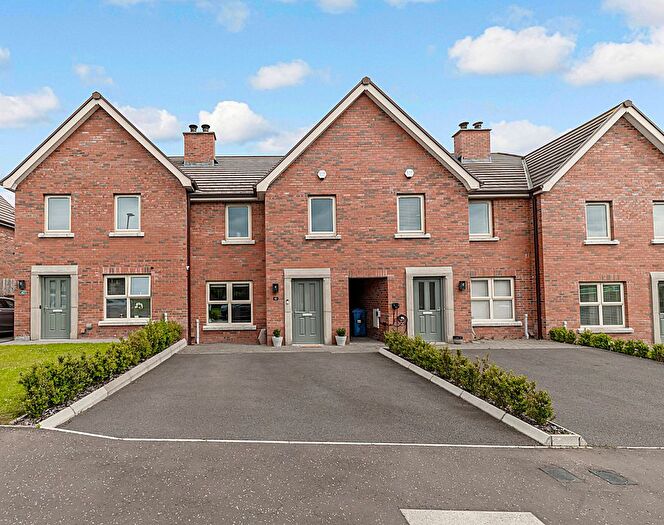 3 Bedroom Town House For Sale In Ballyvarnet Lane, Bangor, County Down, BT19
