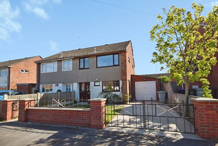 3 Bedroom Semi-Detached House For Sale In Barnes Road, Skegness, PE25