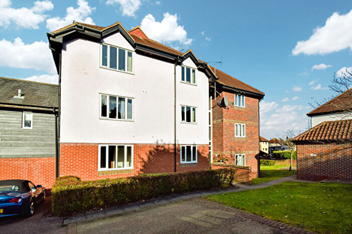 2 Bedroom Apartment To Rent In Nicholsons Grove, Colchester, CO1