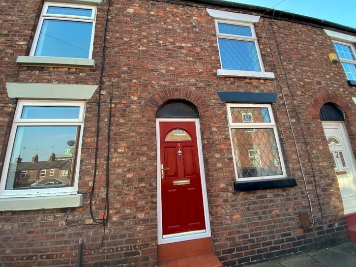 2 Bedroom Terraced House To Rent In Lyon Street, Macclesfield, SK11