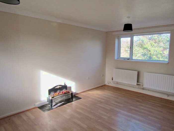 1 Bedroom Apartment To Rent In Forth Drive, Birmingham, B37