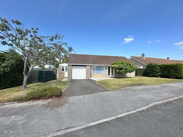 3 Bedroom Detached Bungalow For Sale In Shearstone, Yetminster, Sherborne, Dorset, DT9