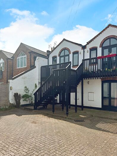 1 Bedroom Flat To Rent In Bull Street, Stratford-upon-Avon, CV37