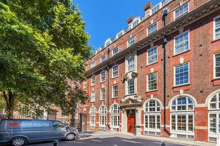 2 Bedroom Flat To Rent In Central Buildings, Westminster, SW1H
