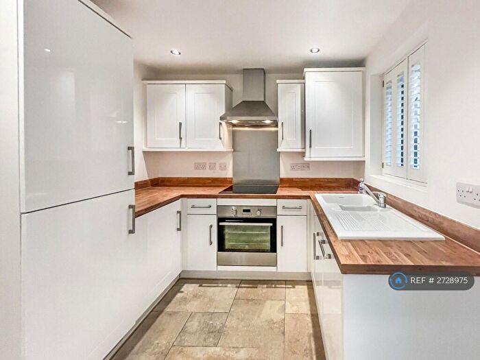 2 Bedroom Semi-Detached House To Rent In Admiral Close, East Leake, Loughborough, LE12