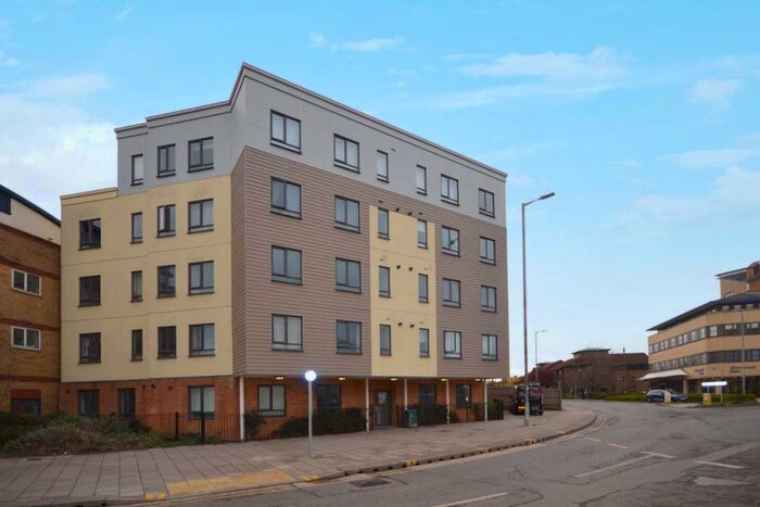 1 Bedroom Flat To Rent In Rectory Lane, Chelmsford, CM1