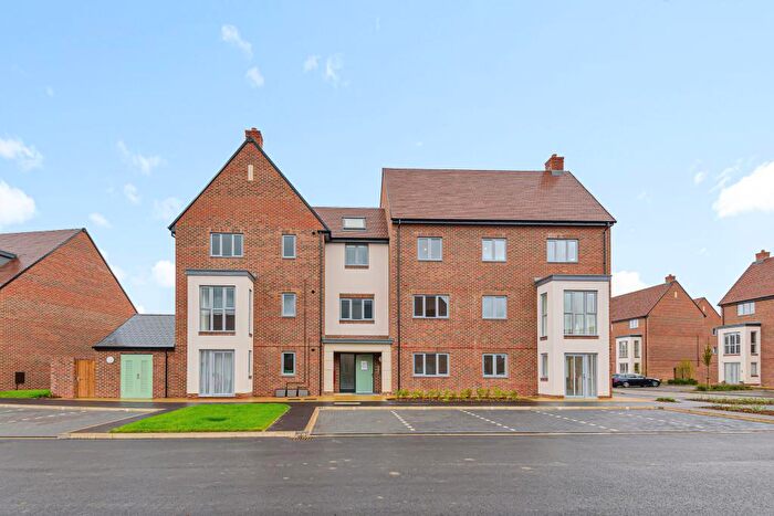 2 Bedroom Apartment To Rent In Weston Turville, Aylesbury, HP22