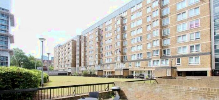 4 Bedroom Maisonette To Rent In St Lukes Estate, Peerless Street, Old Street, City Road, Angel, EC1V