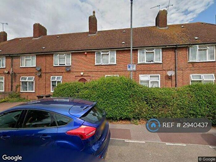1 Bedroom Maisonette To Rent In Stamford Road, Dagenham, RM9