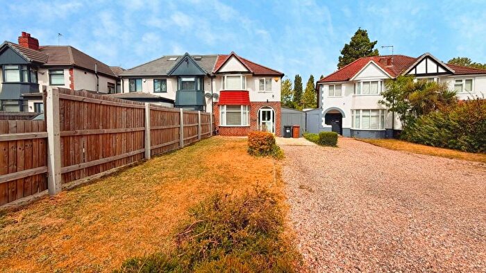 3 Bedroom Semi Detached House To Rent In Streetsbrook Road, Shirley, Solihull, B90