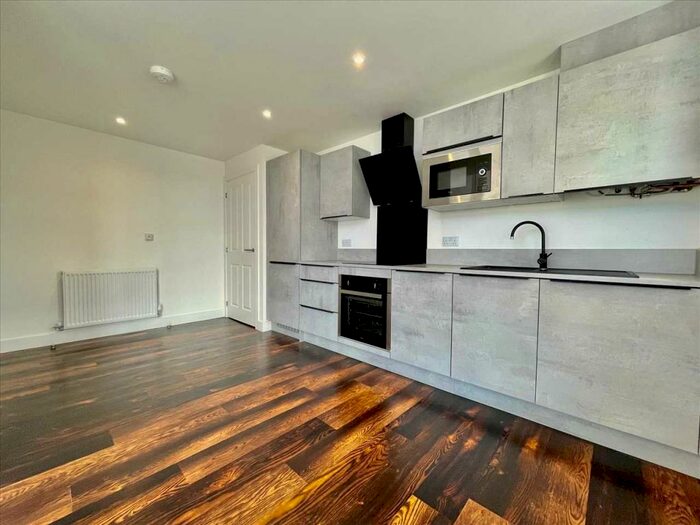 1 Bedroom Apartment To Rent In The Old Chapel, F Alfred Road, Plymouth, PL2