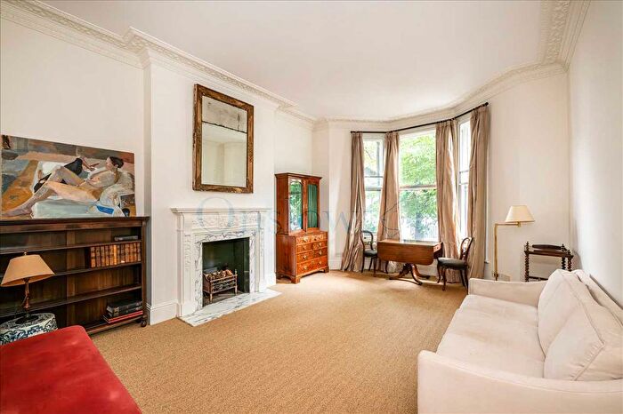2 Bedroom Flat To Rent In Beaufort Street, London, SW3