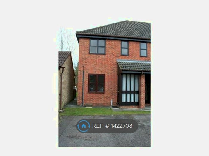 1 Bedroom Maisonette To Rent In Redmayne Drive, Chelmsford, CM2