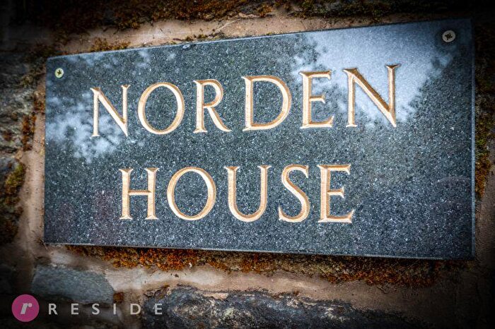 7 Bedroom Detached House For Sale In Norden Road, Bamford, Rochdale, OL11